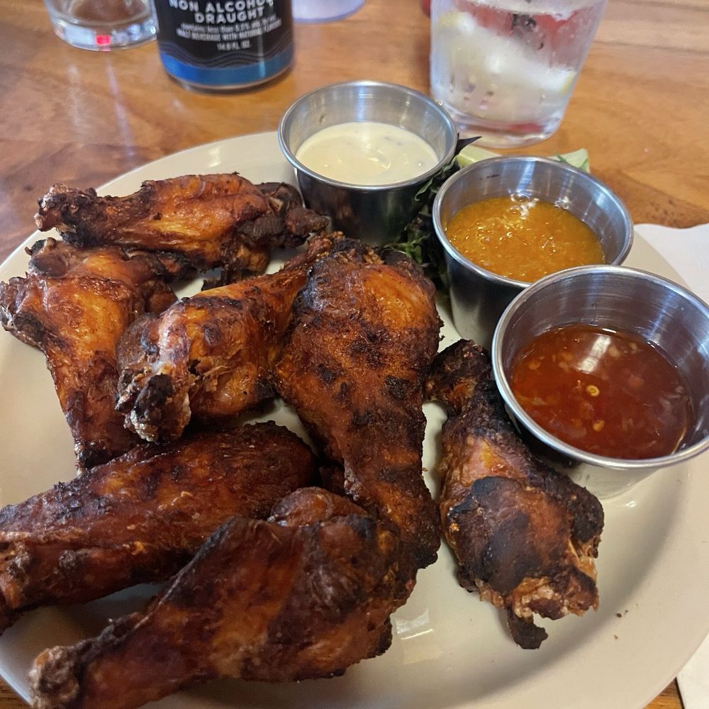 Burnt chicken wings Burnt chicken wings