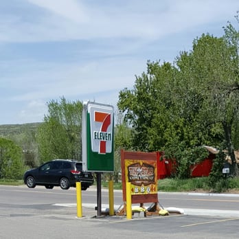 Tin Star Smokehouse - Barbeque Near Me - Golden, Colorado Tin Star Smokehouse - Barbeque Near Me - Golden, Colorado