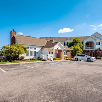 Gateway Lakes - Apartments Near Me - Grove City, Ohio