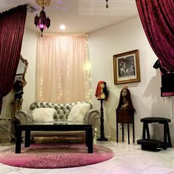 Pandoras Box - The Pink Boudoir