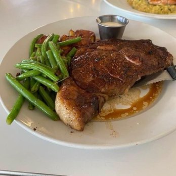 Bonnie Blue - Ribeye with green beans and crispy potatoes - Bakeries Near Me - Winchester, Virginia Bonnie Blue - Ribeye with green beans and crispy potatoes - Bakeries Near Me - Winchester, Virginia