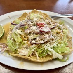 Mi lindo Nayarit - Tostada raspada de pollo