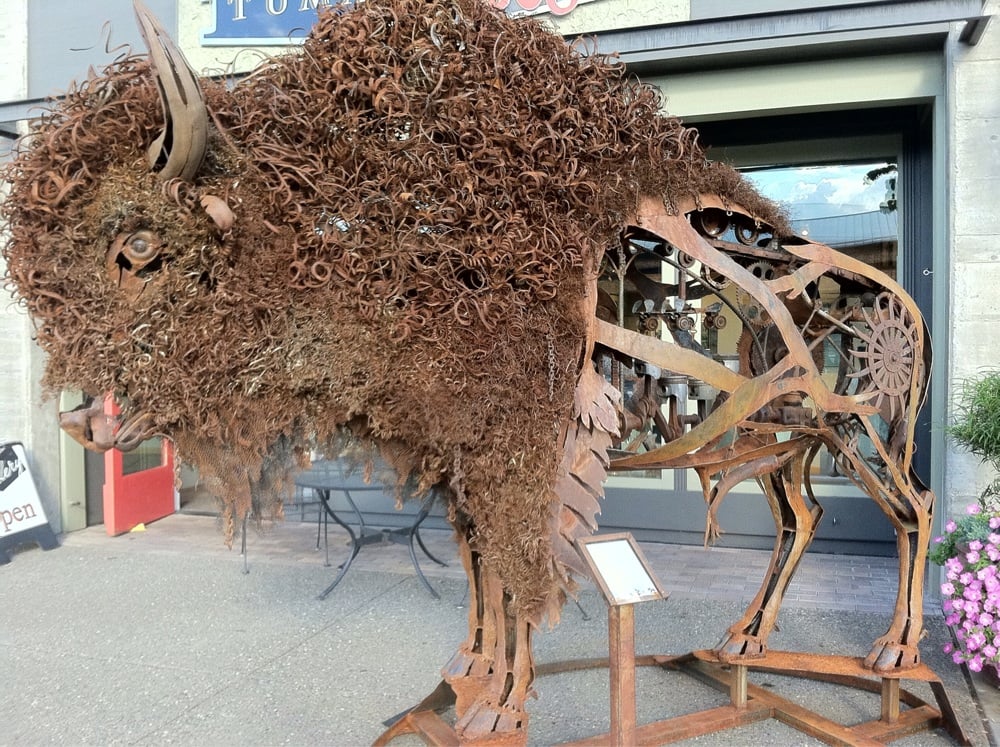 LEANNE JOHNSON & JULIE FAHLGREN TEAM Updated September 2024 1020 SW