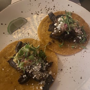 Vecina - Skirt tacos - Latin American Near Me - Phoenix, Arizona Vecina - Skirt tacos - Latin American Near Me - Phoenix, Arizona