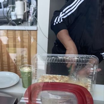 Buna Coffee House and Tea - View of drink being made - Coffee & Tea Near Me - Inglewood, California