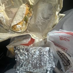 Del Taco - Littlefield - "Get a box" 2x crunchy taco 2x bean burrito 2x Cheese Quesadillas 3x Soft Tacos