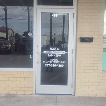 Famous OG Cutz - Barbers Near Me - Tarpon Springs, Florida Famous OG Cutz - Barbers Near Me - Tarpon Springs, Florida