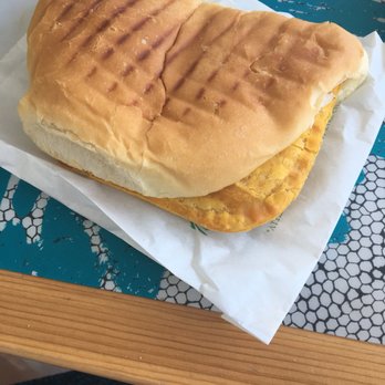 Golden Patty - Beef patty with cocobread - Bakeries Near Me - Toronto, Ontario Golden Patty - Beef patty with cocobread - Bakeries Near Me - Toronto, Ontario