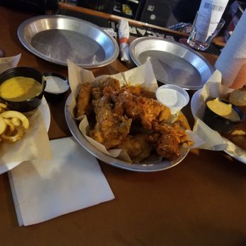 Hooters - American Near Me - Memphis, Tennessee Hooters - American Near Me - Memphis, Tennessee