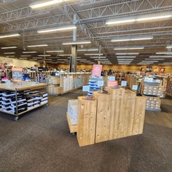 DSW Willow Lawn