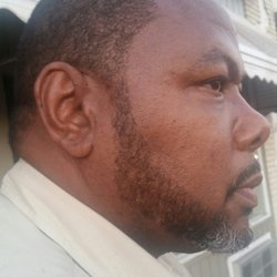 Carew Cuts Barbershop - Great cut...ask for Johnny