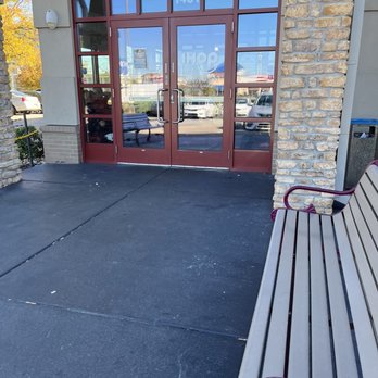 IHOP - Entrance - Breakfast & Brunch Near Me - Louisville, Kentucky IHOP - Entrance - Breakfast & Brunch Near Me - Louisville, Kentucky