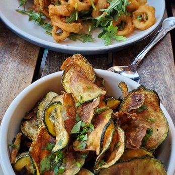 North Italia - Zucchini chips were good, but not better than the calamari - Pizza Near Me - El Segundo, California