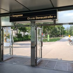 U4 Rossauer Lände