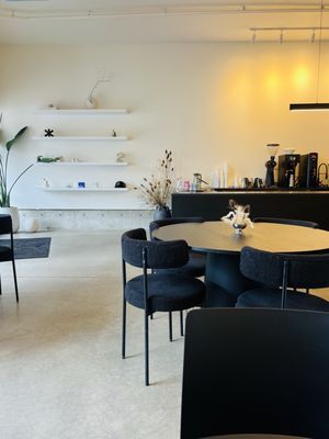 AdaptCafe by null