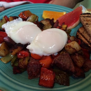 Geraldine's Counter - Corn beef hash (meat is super soft like pot roast) - American Near Me - Seattle, Washington