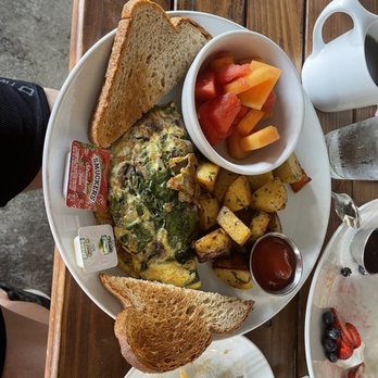 Colette - Omelette bar - Breakfast & Brunch Near Me - Pasadena, California Colette - Omelette bar - Breakfast & Brunch Near Me - Pasadena, California