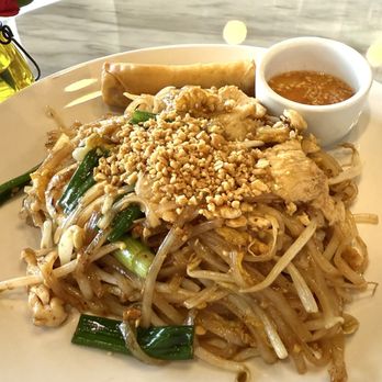 Thai Eatery - Chicken Pad Thai - Thai Near Me - Zionsville, Indiana Thai Eatery - Chicken Pad Thai - Thai Near Me - Zionsville, Indiana