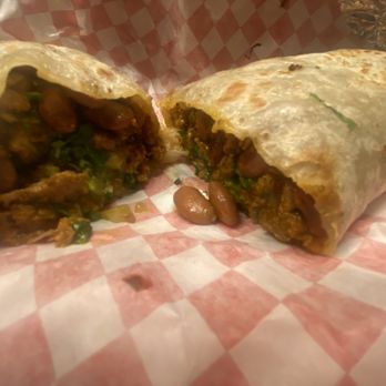 Leo's Tacos - Al pastor burrito tasty but 7.50? - Mexican Near Me - Los Angeles, California