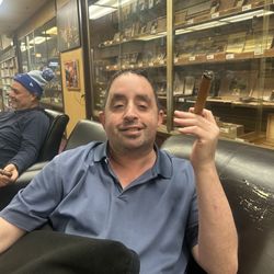 Old Chicago Smoke Shop