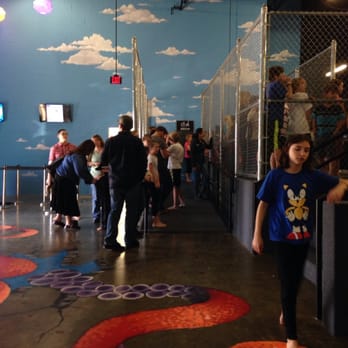 Sky Zone Trampoline Park - This place is full and a line waiting to come in - Trampoline Parks Near Me - Chesapeake, Virginia