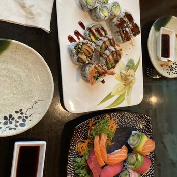 Tokyo & Thai - Maki B Tri - Colors 3 Way - Asian Fusion Near Me - Smithfield, Virginia