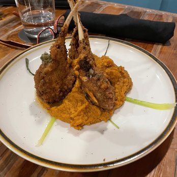 Common Restaurant - Fried lamb shops with sweet potatoes - Cocktail Bars Near Me - Savannah, Georgia Common Restaurant - Fried lamb shops with sweet potatoes - Cocktail Bars Near Me - Savannah, Georgia