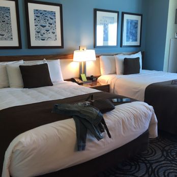 The Fox Tower - Foxwoods - Hotels Near Me - Mashantucket, Connecticut