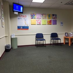 Planned Parenthood - Central West End Health Center - Waiting area