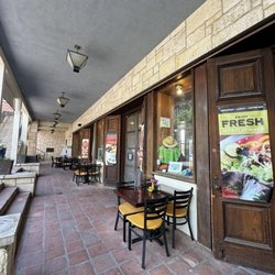 La Villita Cafe - Outdoor seating