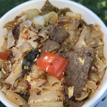 Mama Made - Beef Spicy Basil Noodle - Thai Near Me - San Diego, California