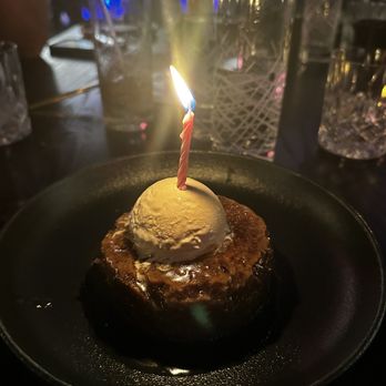 Hell's Kitchen - Sticky toffee pudding - Cocktail Bars Near Me - Funner, California