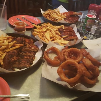 Phil's BBQ - Barbeque Near Me - Santee, California Phil's BBQ - Barbeque Near Me - Santee, California