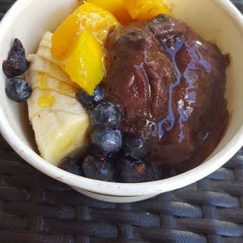 Poke Life - Disposable soup cup. 2 tablespoons of acai. Too much honey. WAY too much granola. Boo. - Poke Near Me - San Francisco, California Poke Life - Disposable soup cup. 2 tablespoons of acai. Too much honey. WAY too much granola. Boo. - Poke Near Me - San Francisco, California