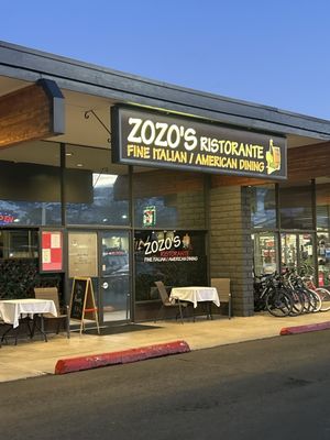 Zozo's Ristorante by null