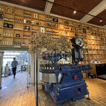 Huisbrouwerij De Halve Maan - Breweries Near Me - Bruges, VWV