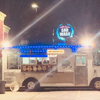 Taqueria de la luz - Ben a disfrutar de unos ricos - Food Trucks Near Me - Houston, Texas Taqueria de la luz - Ben a disfrutar de unos ricos - Food Trucks Near Me - Houston, Texas