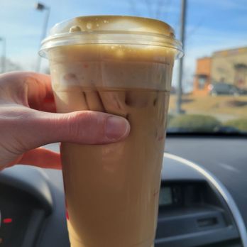 Dunkin' - Salted caramel cream cold brew (cream added) - Donuts Near Me - Kansas City, Missouri