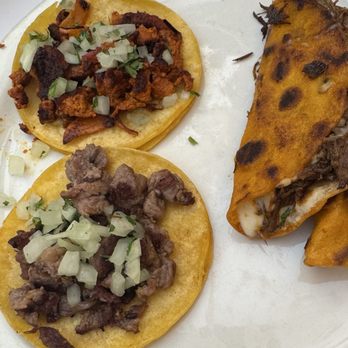 Tacos Los Salazares - Mexican Near Me - Hesperia, California