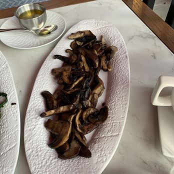 La Voglia - Mushrooms - Italian Near Me - New York, New York La Voglia - Mushrooms - Italian Near Me - New York, New York
