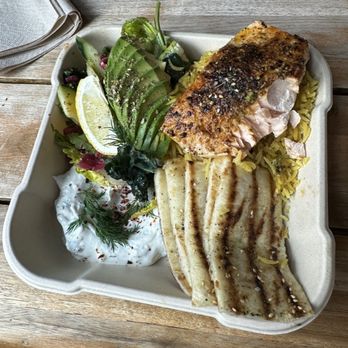 Limoné Mediterranean - Salmon Plate - Mediterranean Near Me - Glendora, California Limoné Mediterranean - Salmon Plate - Mediterranean Near Me - Glendora, California