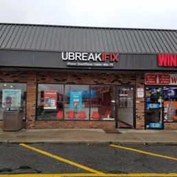 Exterior outside entrance of uBreakiFix by Asurion - Deer Park, New York Exterior outside entrance of uBreakiFix by Asurion - Deer Park, New York