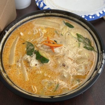 Ake's Thai Food - Curry chicken - Thai Near Me - Titusville, Florida Ake's Thai Food - Curry chicken - Thai Near Me - Titusville, Florida