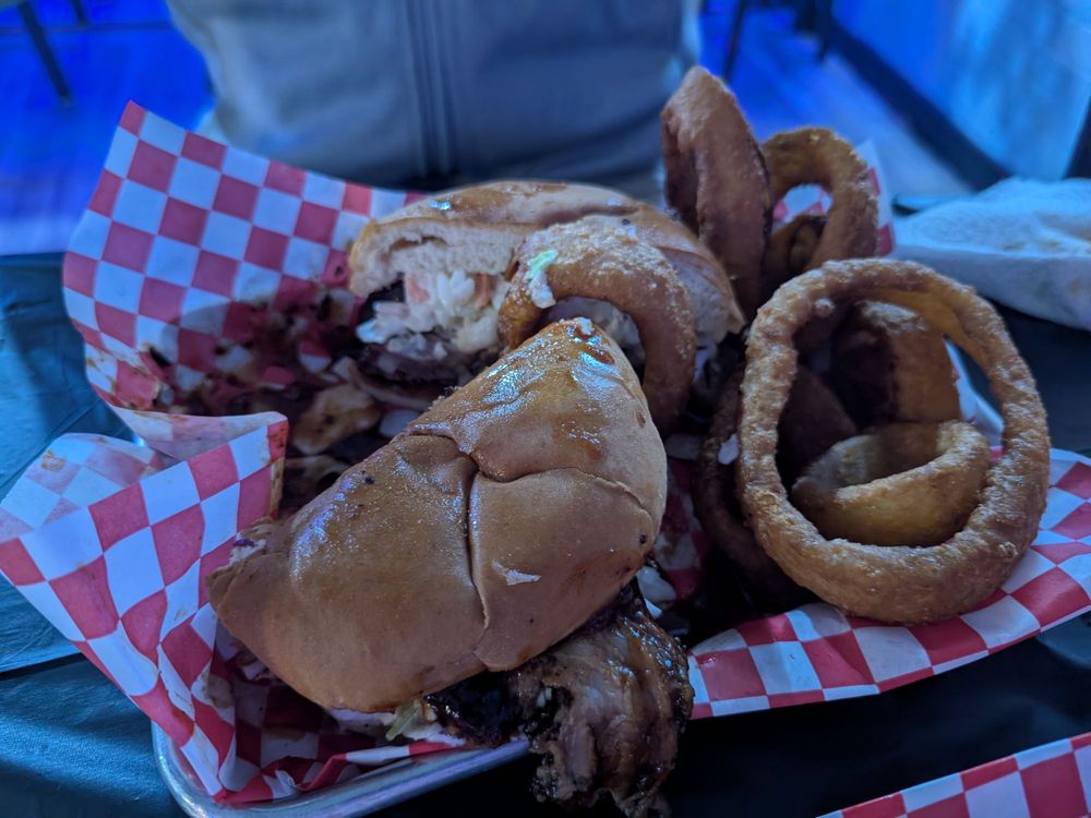 Whiskey Throttle BBQ Logo