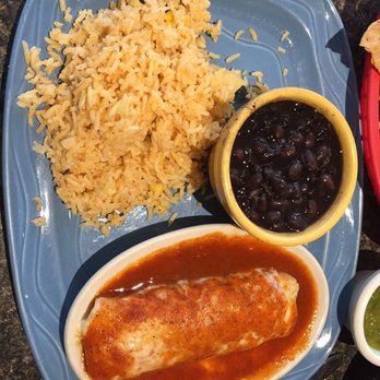 Roberto's Cantina - Chicken enchilada combo plate - Mexican Near Me - Sunnyvale, California