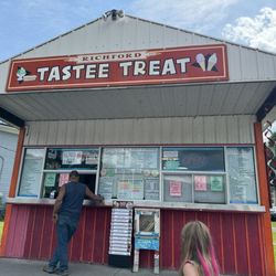 Richford Tastee Treat - Front
