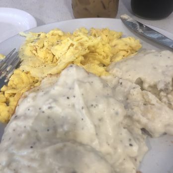 Billy G's - Biscuits with gravy and eggs - Breakfast & Brunch Near Me - Chesterfield, Missouri