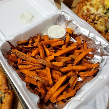 The Gourmet Pizza Shoppe - Sweet potato fries - Pizza Near Me - Redlands, California The Gourmet Pizza Shoppe - Sweet potato fries - Pizza Near Me - Redlands, California