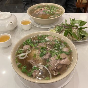 Pho Khanh Express - pho XL - Vietnamese Near Me - Vancouver, British Columbia