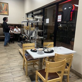 Baklovah Bakery - Desserts Near Me - San Antonio, Texas